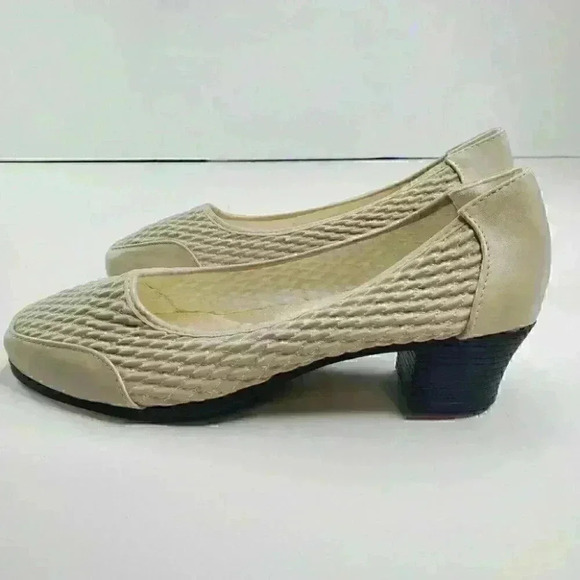 Stretch'n Form by Beacon Beige Women Comfort Shoes Size 8.5/9/10 New - Picture 6 of 10